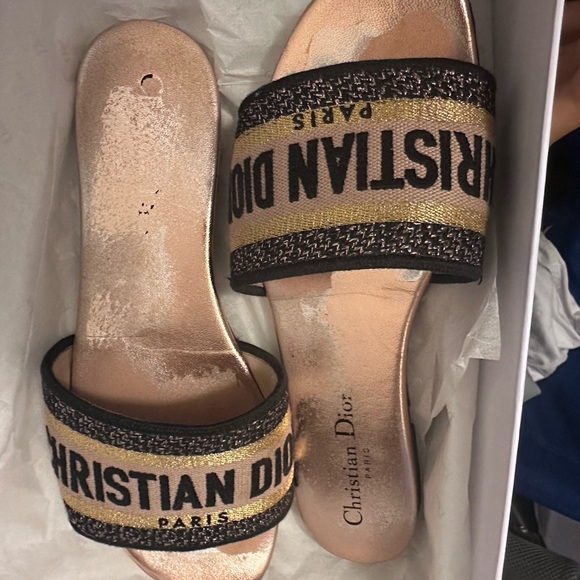 Dior ORIGINAL zise 6 1/2 - Picture 3 of 5